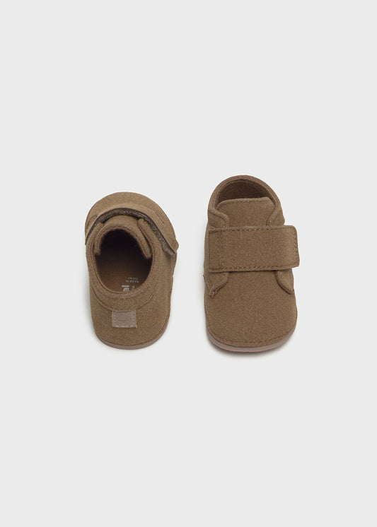 Zapato camel