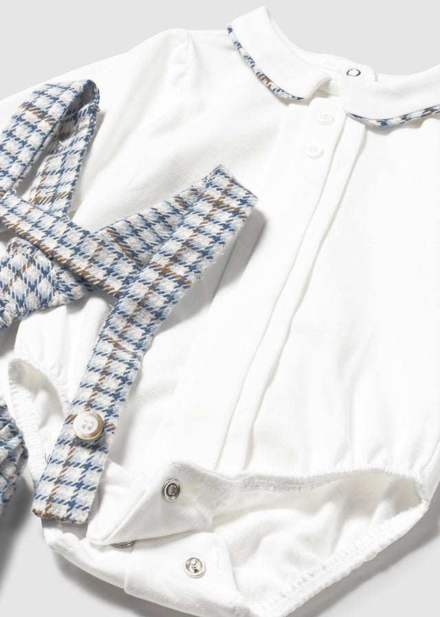 Conjunto pantalón corto y body blue bell