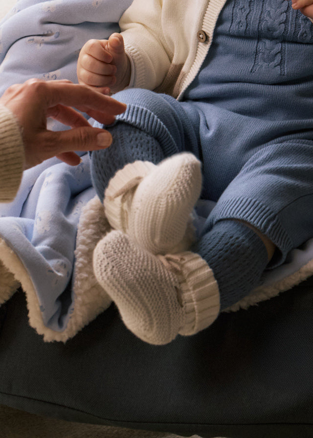 Patucos trictot crudo