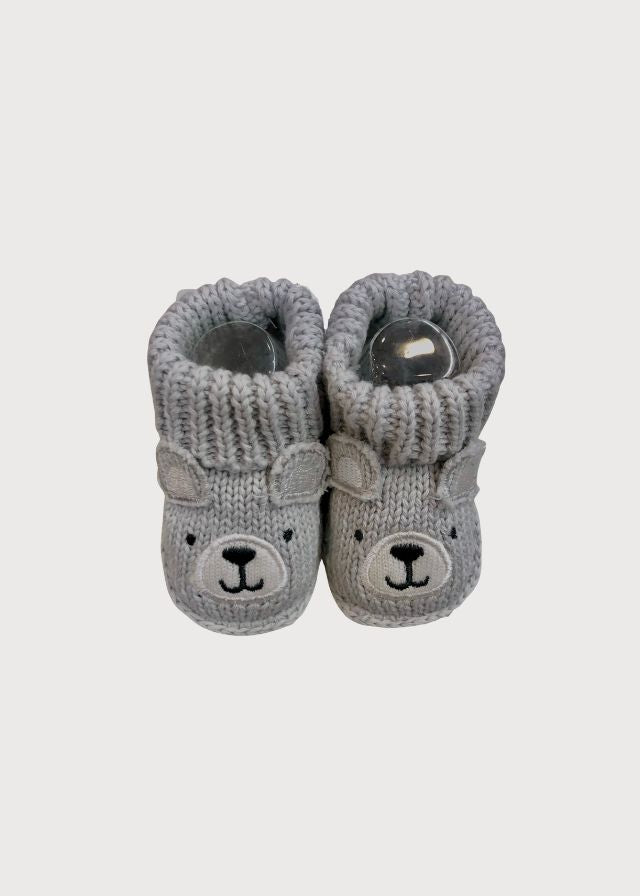 Zapatitos tejidos de crochet osito gris