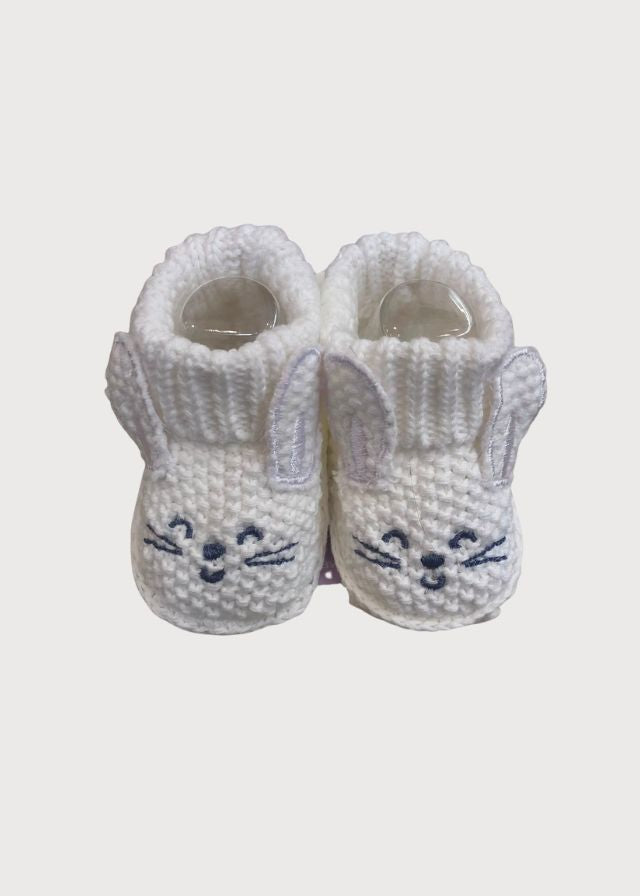 Zapatitos tejidos de crochet conejito blanco