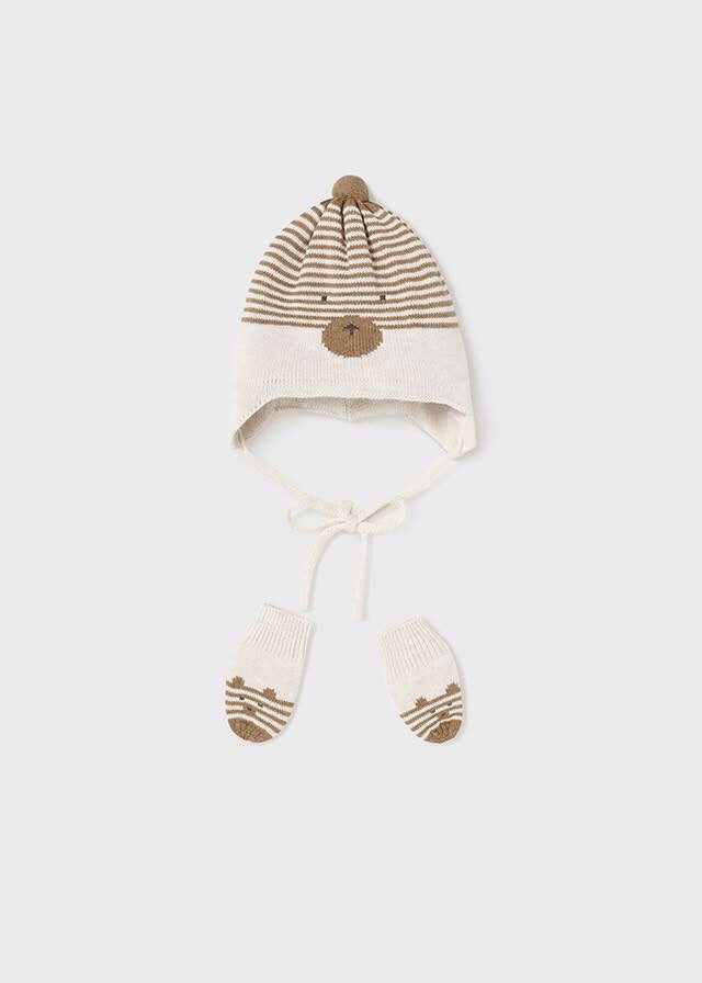 Gorro con manoplas osito