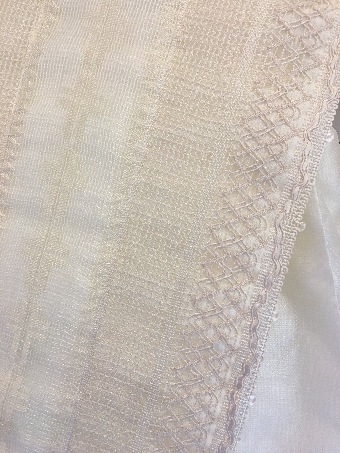 Ropón Emiliano hueso