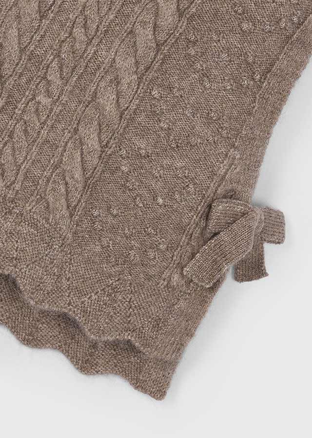 Conjunto tres piezas con chaleco topo