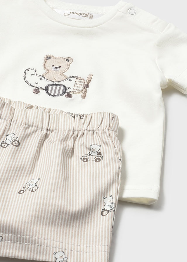 Conjunto short con camiseta topo