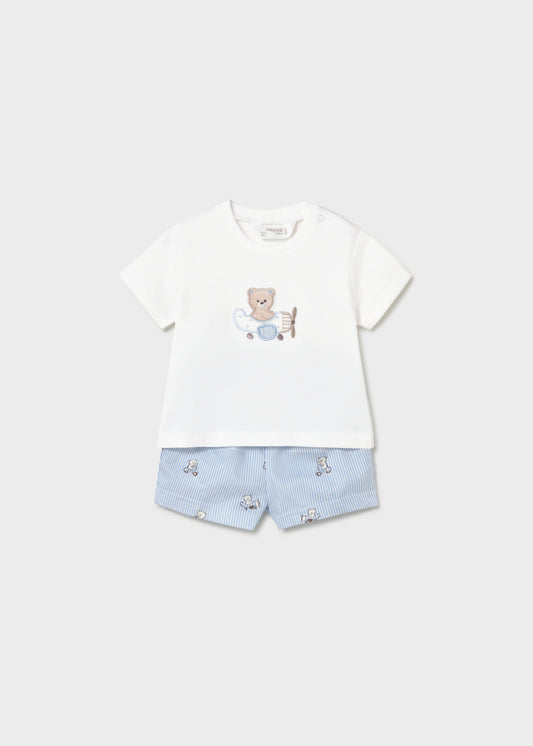 Conjunto short con camiseta cielo