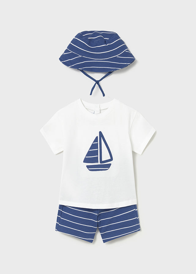Conjunto punto con gorro capri
