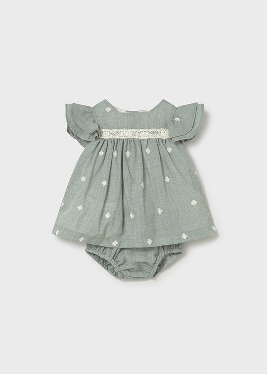 Vestido bordado aqua