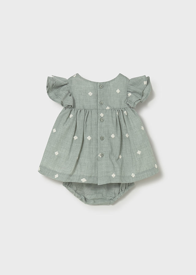 Vestido bordado aqua