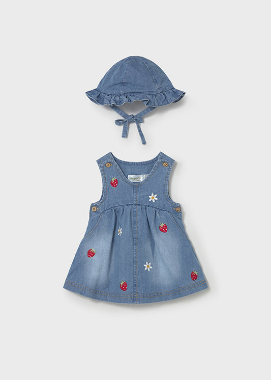 Vestido con gorro tejano