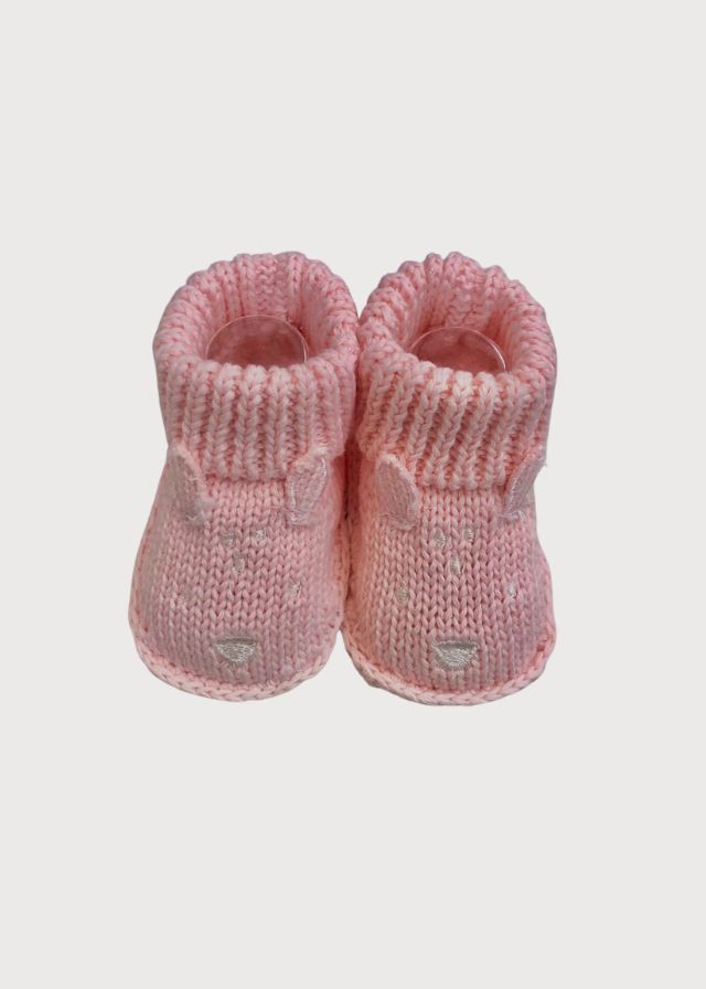 Zapatitos tejidos de crochet conejita rosa