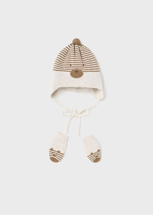 Gorro con manoplas osito